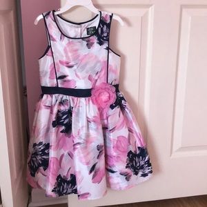 🌸Little girl's dress🌸